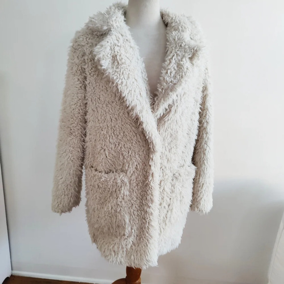Zara Furry Coat / Oatmeal Colored / Size Small - Picture 1 of 6